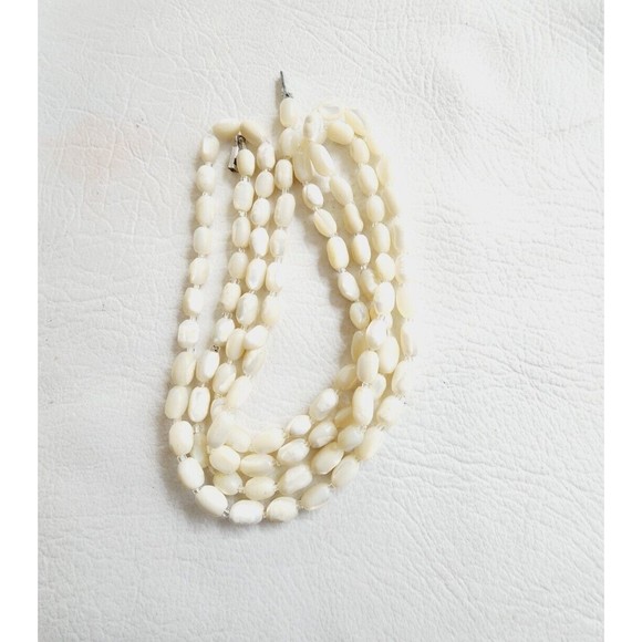 Vintage GERMANY Mother Of Pearl Necklace BEAD JEWELRY  44" LONG STRAND OR DOUBLE - Picture 7 of 8